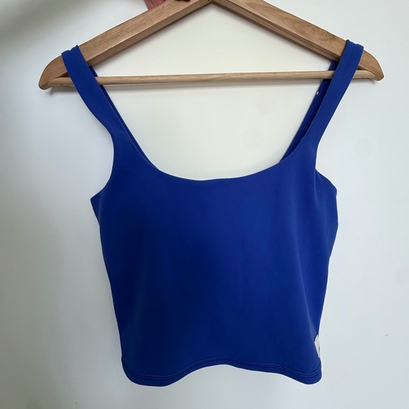 Vuori Daily Crop- Copenhagen Size XS - Picture 1 of 2